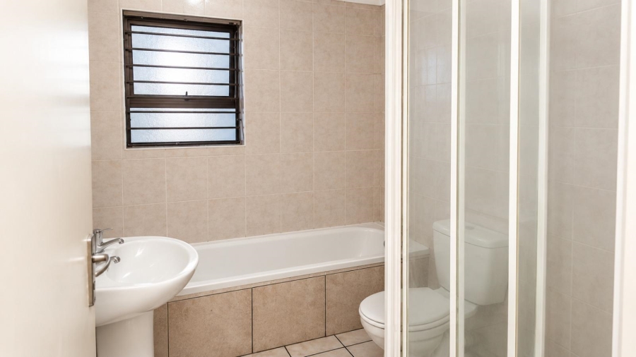 2 Bedroom Property for Sale in Sanlamhof Western Cape
